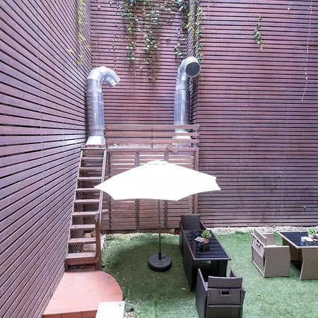 Elegant 2 Bedroom Duplex House With Garden In Cihangir Apartamento *